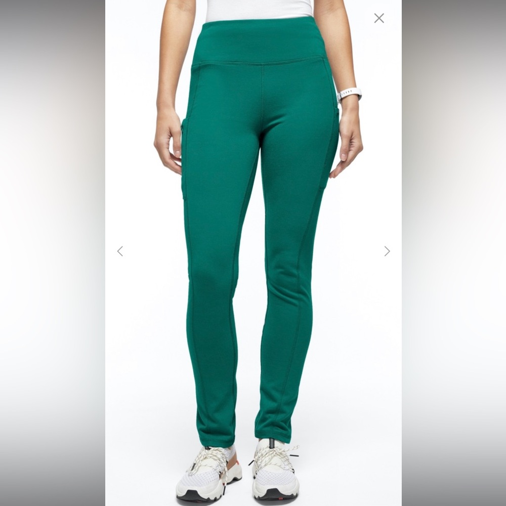 Jaanuu Women's Yoga Scrub Pant Hunter Green Small